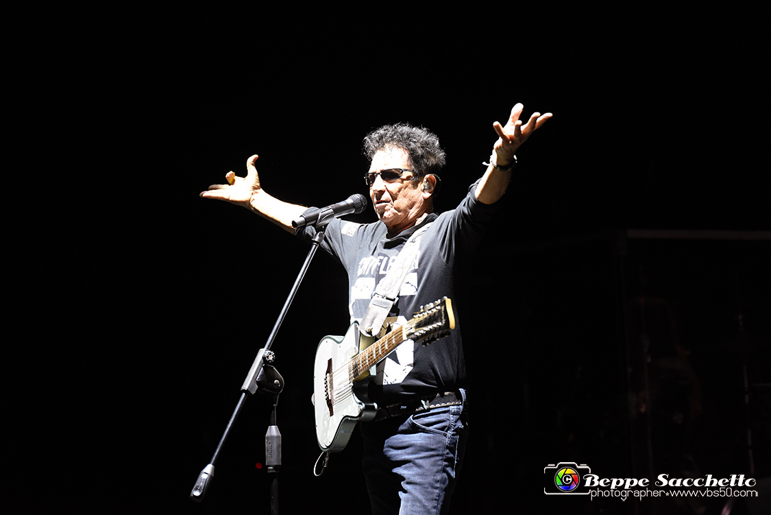 VBS_3929 - Concerto Edoardo Bennato - Peter Pan Rock 'n' Roll Tour.jpg